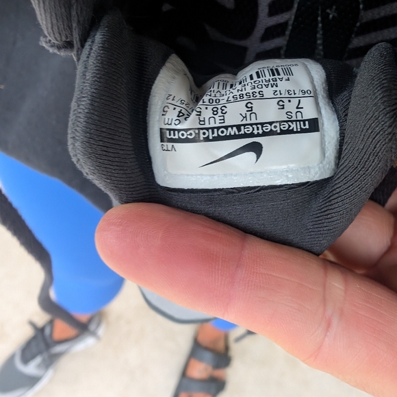 Nike Free 5.0 reflective water repellent - Picture 3 of 4